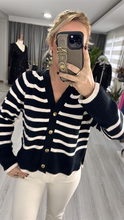 ORJİNAL MARKA YANDAN YIRTMAÇLI GOLD DÜĞME DETAYLI LACİVERT ÇİZGİLİ HIRKA