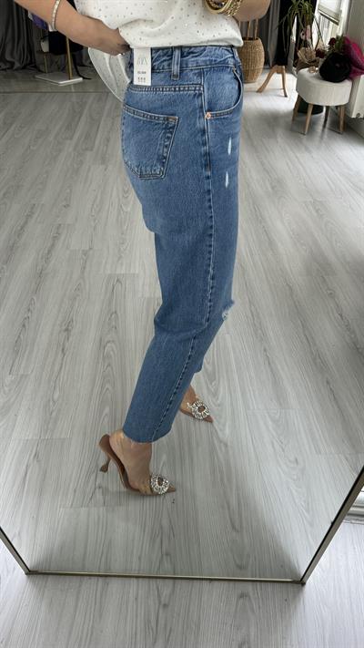 ORJİNAL MARKA YIRTIK DETAYLI AÇIK MAVİ MOM JEAN