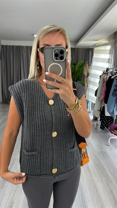 Orjinal Model Gold Düğme Detaylı Gri Yelek