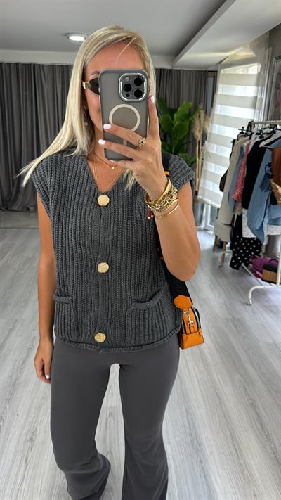 Orjinal Model Gold Düğme Detaylı Gri Yelek