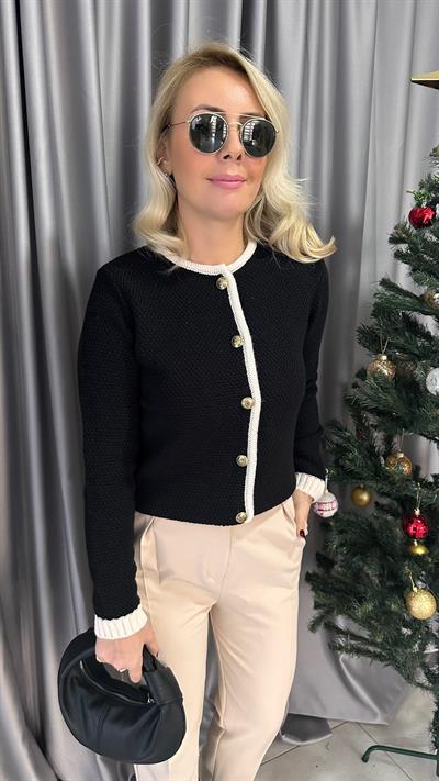 ORJİNAL MODEL, GOLD DÜĞMELİ SİYAH TRİKO CEKET