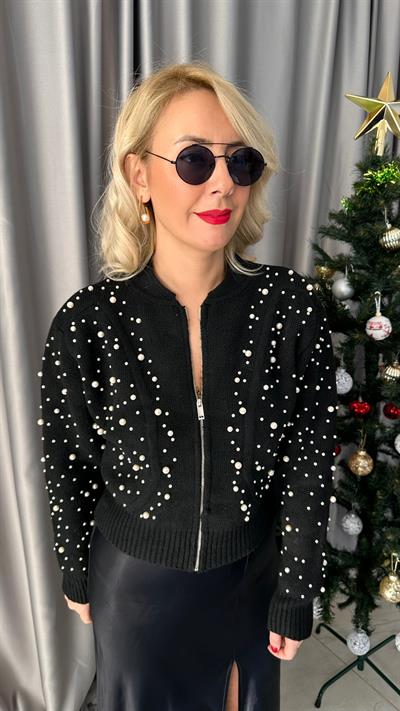 ORJİNAL MODEL İNCİLİ SİYAH TRİKO CEKET