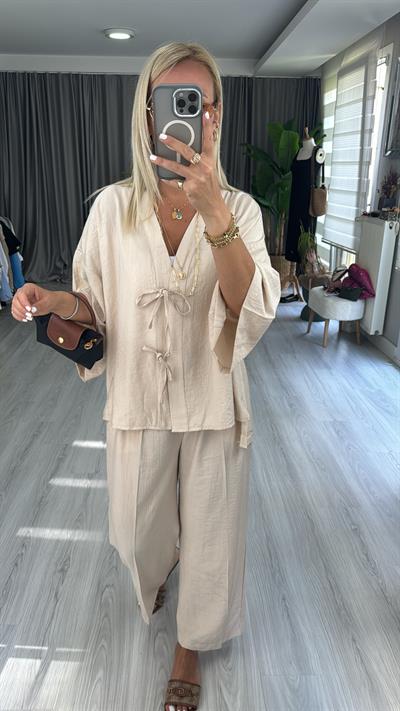 ORJİNAL MODEL ÖNDEN BAĞCIKLI TAŞ RENGİ TAKIM