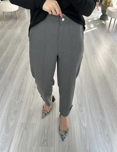ORJİNAL MODEL, PAÇASI DÜĞMELİ, BELİ LASTİKLİ GRİ PANTOLON