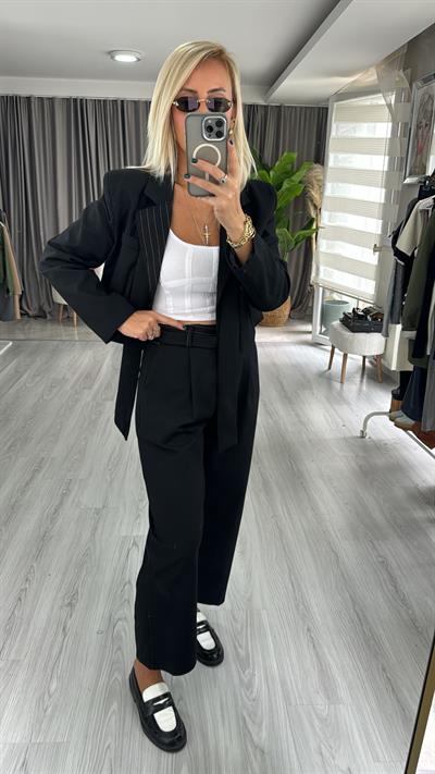 Orjinal Model Siyah Crop Ceket Mix Pantolon Takım