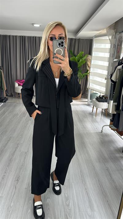 Orjinal Model Siyah Crop Ceket Mix Pantolon Takım