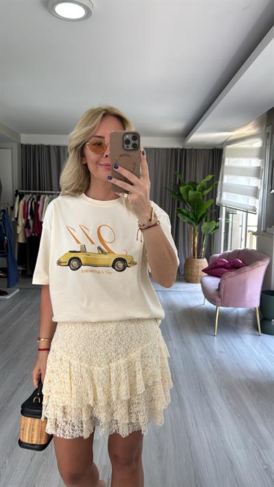 Otomobil Baskılı Ekru Tişört