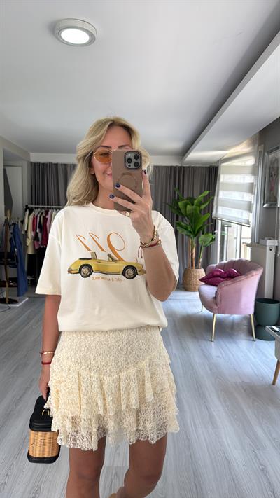 Otomobil Baskılı Ekru Tişört