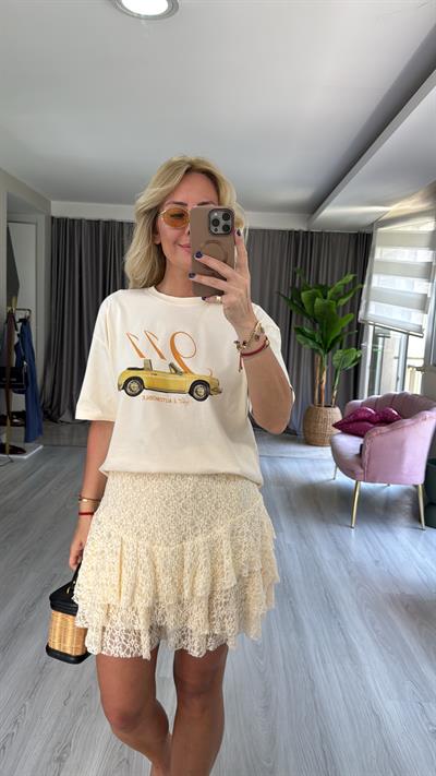 Otomobil Baskılı Ekru Tişört