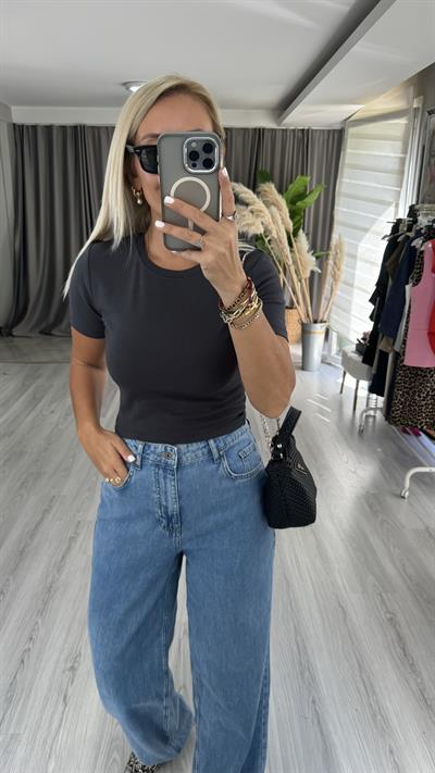 Pamuklu Antrasit Crop Tişört