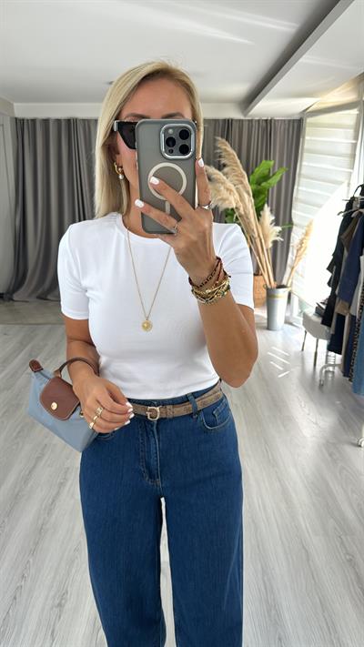 Pamuklu Beyaz Crop Tişört