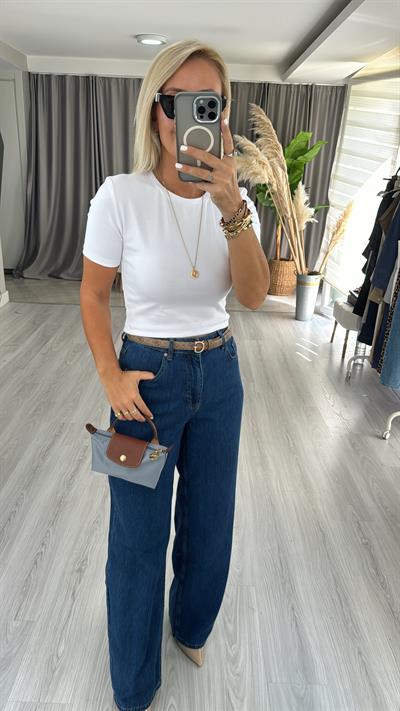 Pamuklu Beyaz Crop Tişört