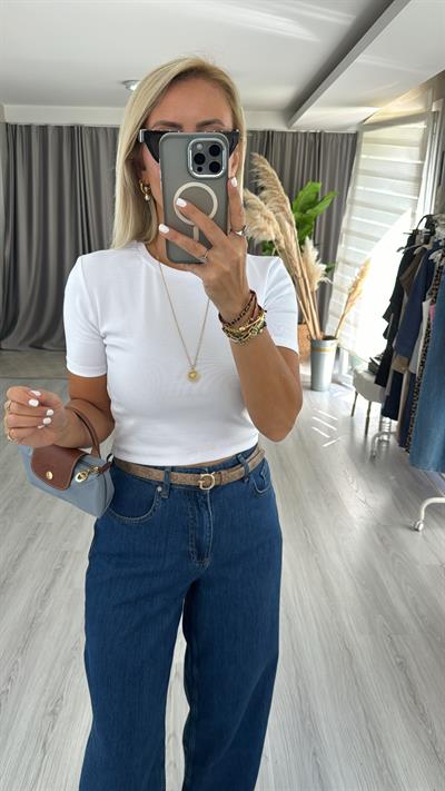 Pamuklu Beyaz Crop Tişört