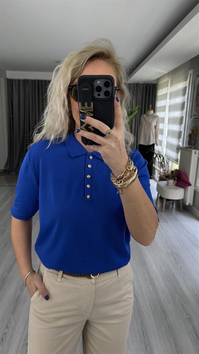 POLO YAKA, DÜĞMELİ, KISAKOL, MAVİ TRİKO