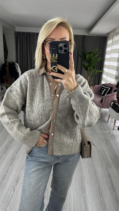 Polo Yaka Garnili Çıtçıt Detay Vizon Hırka