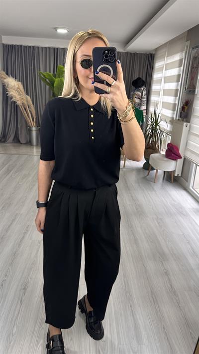 Polo Yaka Gold Düğmeli Siyah Triko
