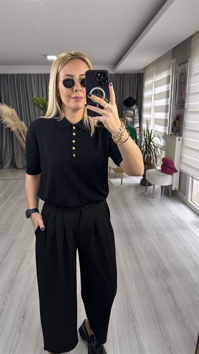 Polo Yaka Gold Düğmeli Siyah Triko
