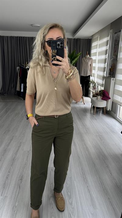 POLO YAKA, YAKASI LACİVERT ŞERİTLİ BEJ MERSERİZE TRİKO