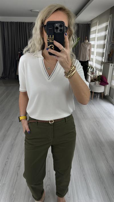 POLO YAKA, YAKASI LACİVERT ŞERİTLİ EKRU MERSERİZE TRİKO