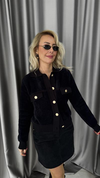 Premium Gold Düğmeli Sakallı Siyah Triko Ceket