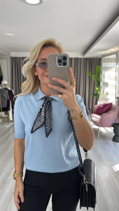Premium Polo Yaka Fularlı Açık Mavi Triko