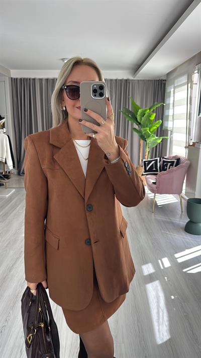 Premium Seri 2 Düğmeli Taba Süet Ceket