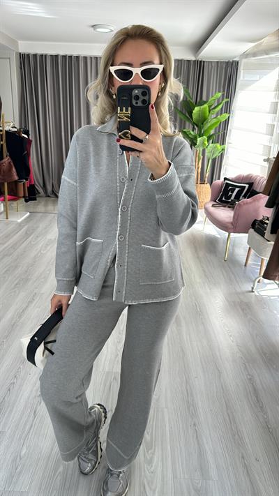 Premium Seri Beyaz Biye Detaylı Gri Triko Takım