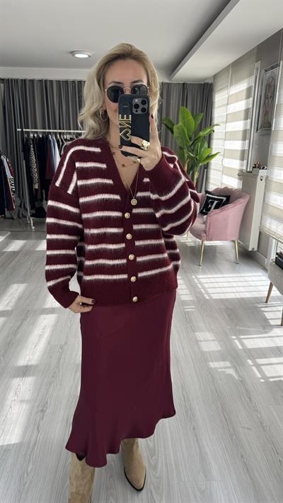 Premium Seri Beyaz Çizgili Bordo Triko Ceket