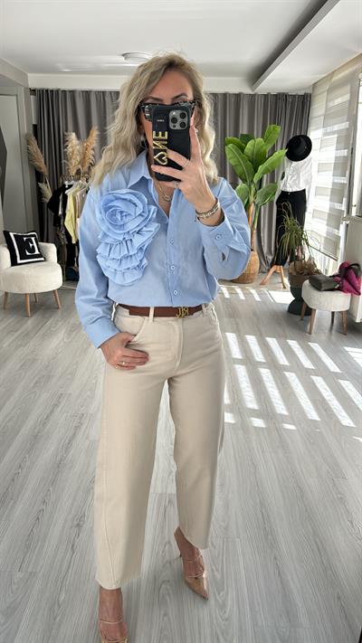 PREMİUM SERİ GÜL BROŞLU BUZ MAVİSİ GÖMLEK