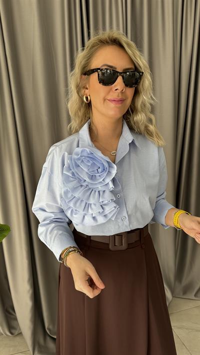 PREMİUM SERİ GÜL BROŞLU BUZ MAVİSİ GÖMLEK