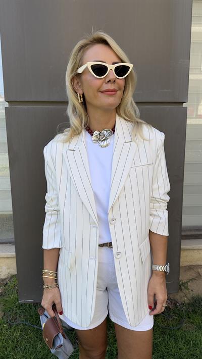 Premium Seri, Kendinden Çizgili Ekru Ceket