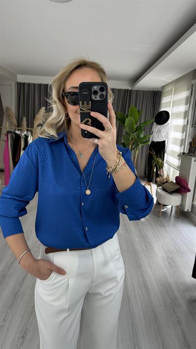 PREMİUM SERİ KENDİNDEN DESENLİ PETROL MAVİSİ GÖMLEK