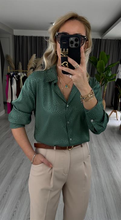 PREMİUM SERİ KENDİNDEN DESENLİ ZÜMRÜT YEŞİLİ GÖMLEK