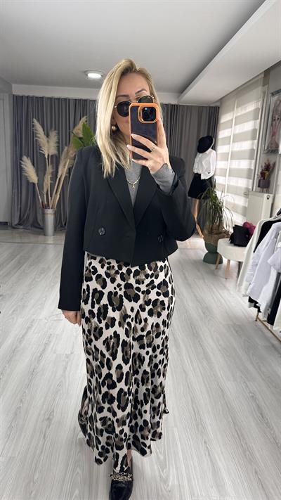 PREMİUM SERİ, KRUVAZE MODEL, TEK DÜĞMELİ SİYAH CEKET