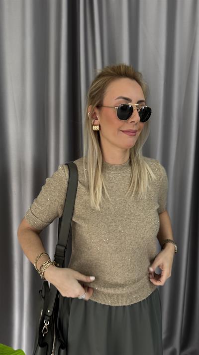 Pul Payet İşlemeli Camel Triko