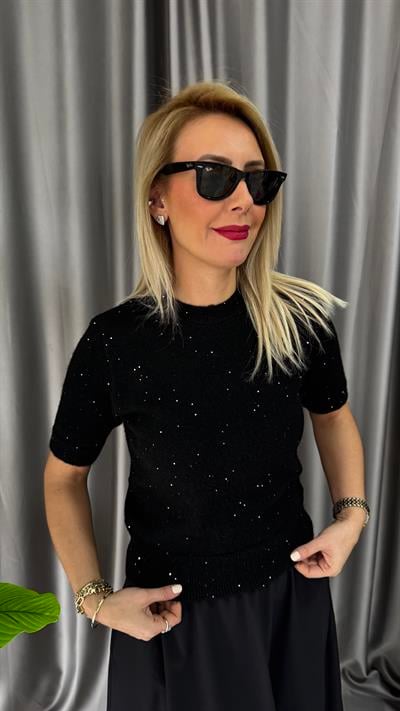 Pul Payet İşlemeli Siyah Triko