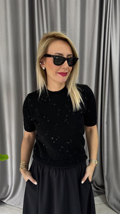 Pul Payet İşlemeli Siyah Triko