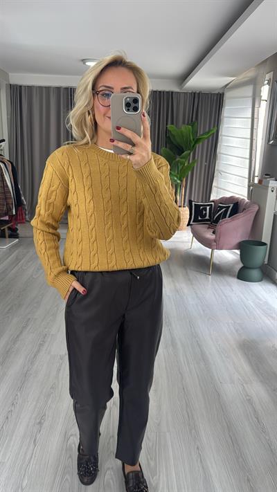 Saç Örgü Karamel Triko