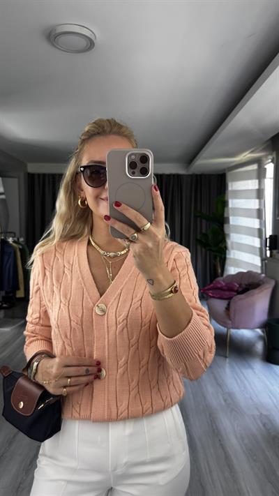 Saç Örgü Üç Düğme Somon Triko Hırka