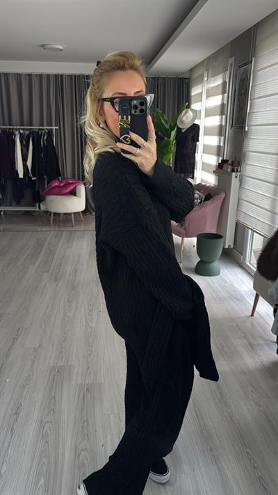 Saç Örgülü Atkılı Siyah Triko Takım