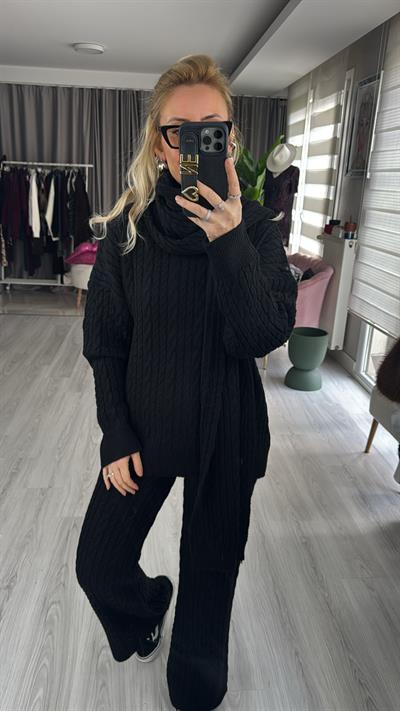 Saç Örgülü Atkılı Siyah Triko Takım