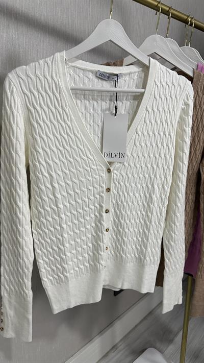 SAÇ ÖRGÜLÜ DÜĞMELİ EKRU V YAKA TRİKO HIRKA