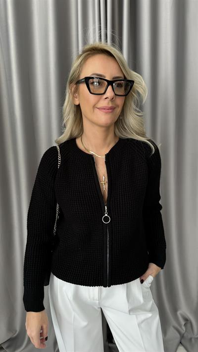 Saç Örgülü Fermuarlı Siyah Triko Hırka