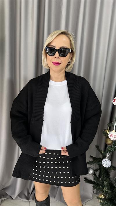 ŞAL YAKA CEP DETAY SİYAH HIRKA