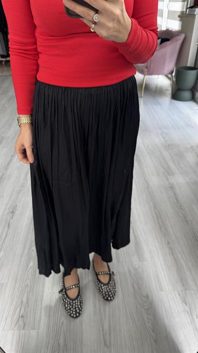 Saten Krinkıl Siyah Etek