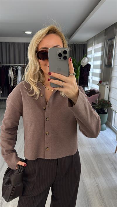 Önden Düğmeli Basic Vizon Triko Hırka