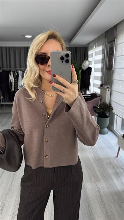 Önden Düğmeli Basic Vizon Triko Hırka