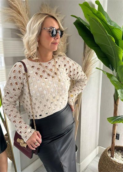 Simli Ajurlu Krem Triko