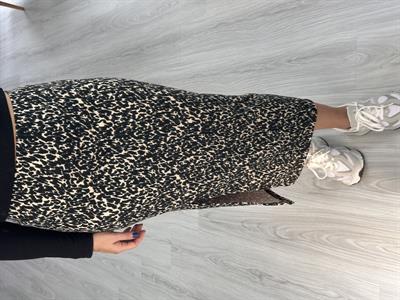 SİYAH, BEJ DESENLİ ETEK