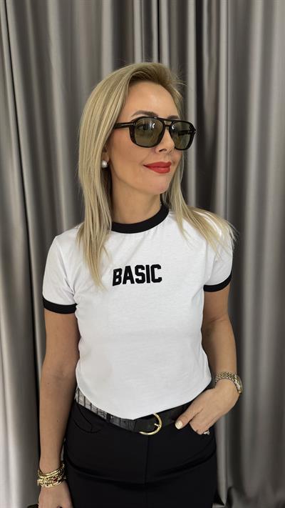 Siyah Biyeli Beyaz Basic Tişört